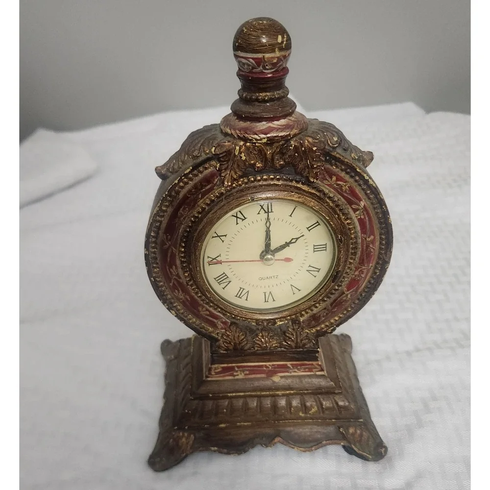 Vintage Style Decorative Table Clock | Ornate Resin Mantel Clock | Untested